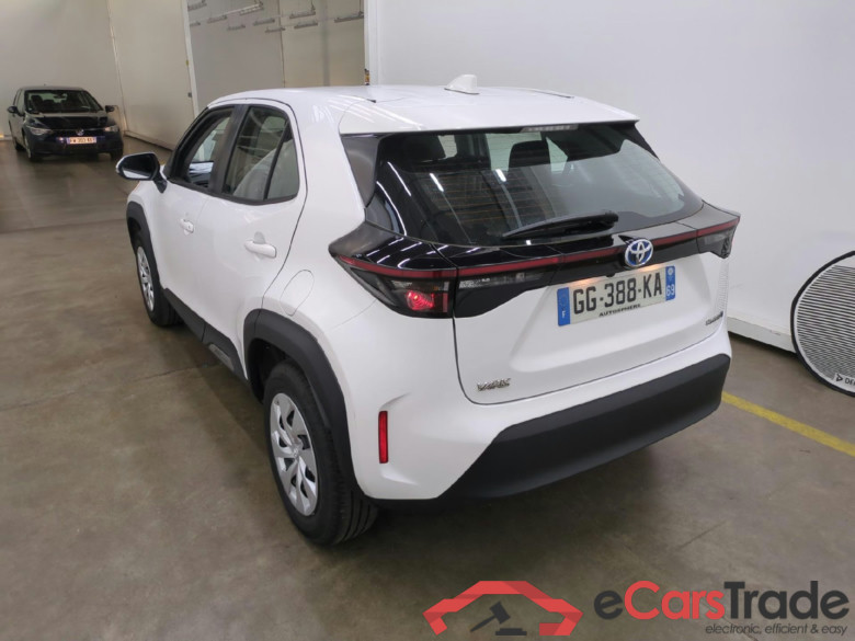 TOYOTA Yaris Cross Hybride / 2021 / 5P / SUV 1.5 HYBRID 116H DYNAMIC AUTO #4