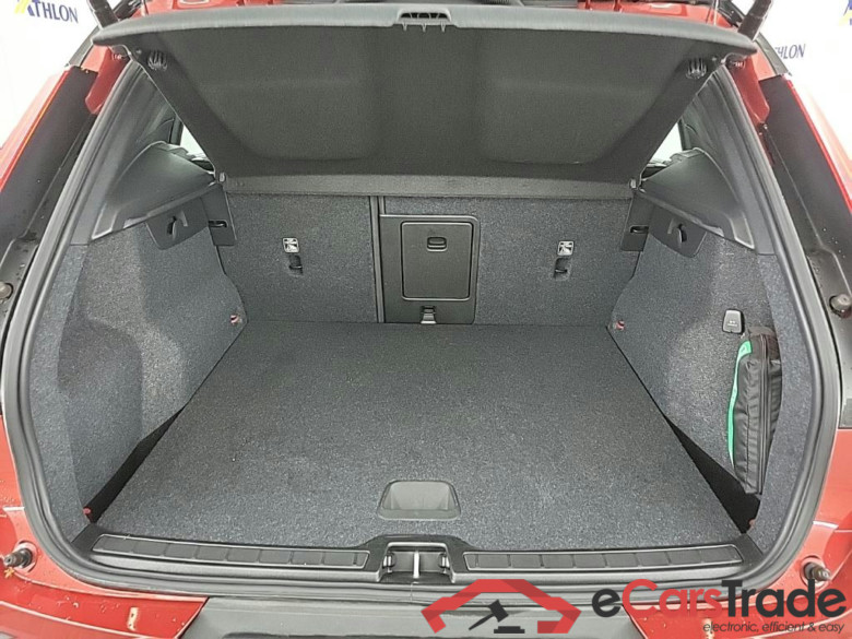 VOLVO XC40 T3 automaat R-Design 5D 120kW #5