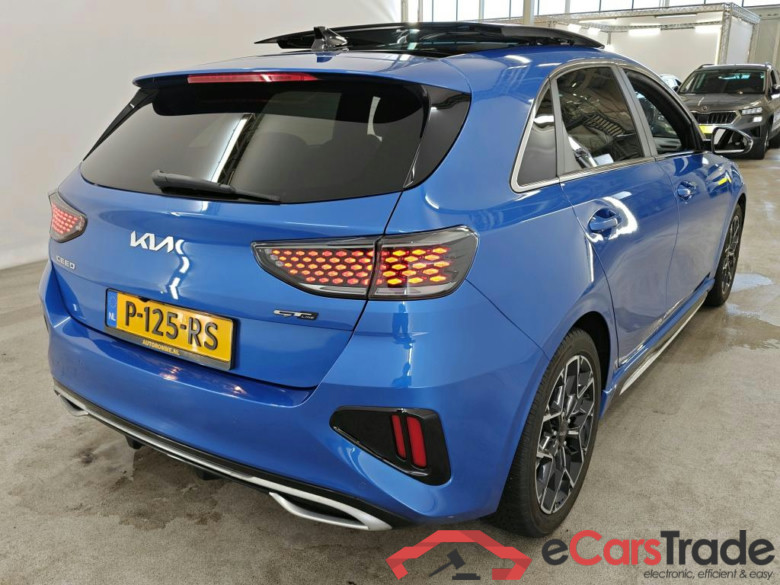 Kia Ceed 1.5 T-GDi GT-Line 5d + Pano #2