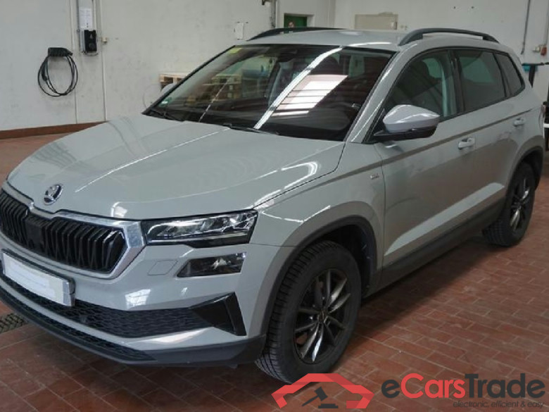 Karoq Tour 4x4 2.0 TDI 110KW AT7 E6d #1