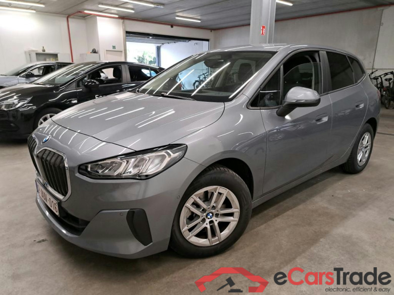 BMW 218d Active Tourer Aut. LED LC-Pro Navi-Pro KeylessGo Camera Klima PDC ... #1