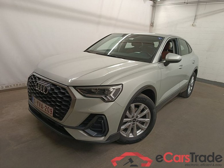 Audi Q3 Sportback 35 TFSI S tronic 5d #1