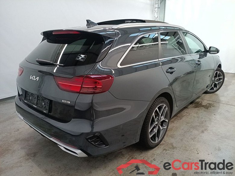 KIA cee'd Sportswagon Business Line 1.6 GDi PHEV DCT 5d #2