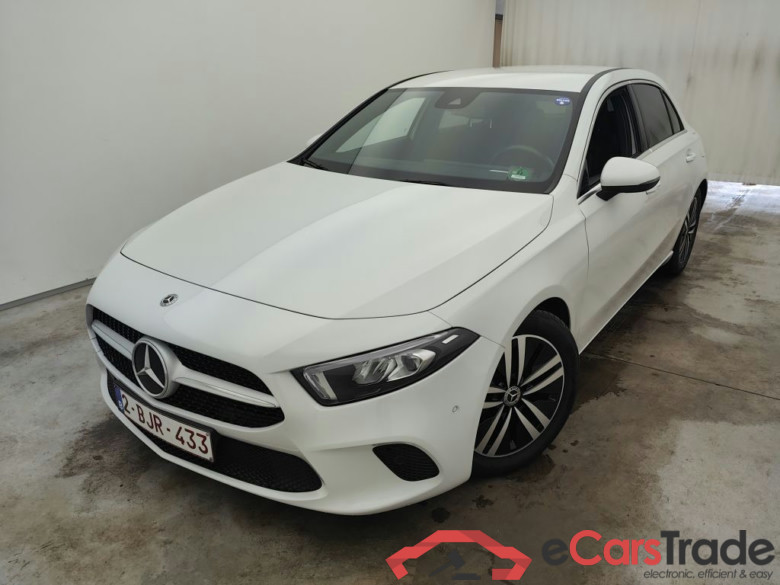 Mercedes-Benz A-Klasse A 180 d Business Solution Aut. 5d #1