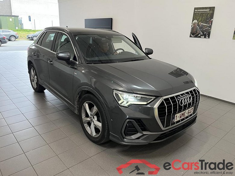 AUDI Q3 Dsl Q3 35 TDi S line S tronic #1