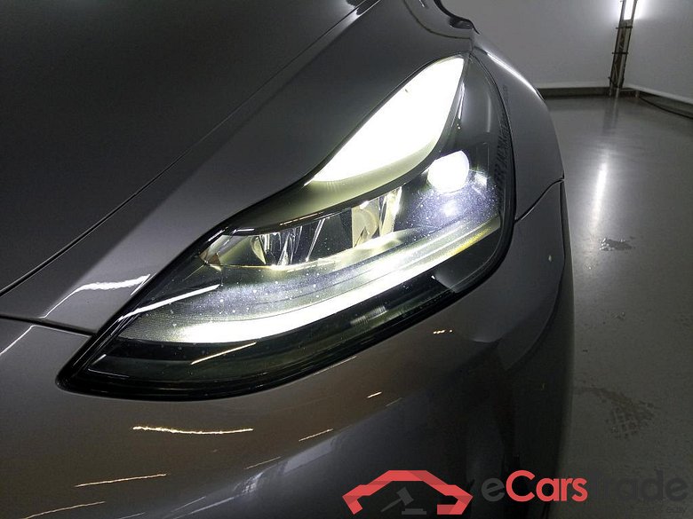 Tesla Model Y 258 kW #4