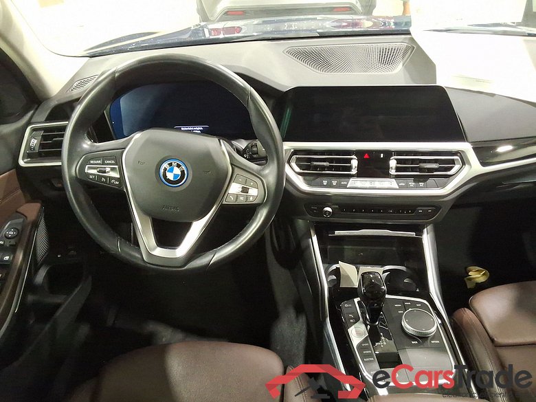 BMW 3 SERIES TOURING 2.0 330E (215KW) TOURING #6