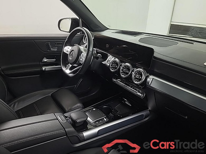 MERCEDES-BENZ GLB-Klasse GLB 200 DCT AMG Line 5D 120kW #6