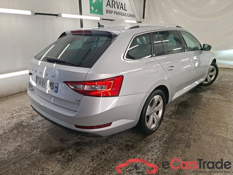 SKODA Superb Combi / 2019 / 5P / Break 1.4 TSI PHEV 218ch DSG6 Business #3