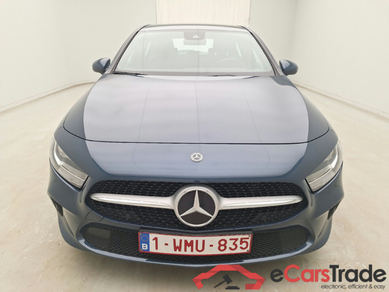 Mercedes, A-Class '18, Mercedes-Benz A-Klasse A 200 Business Solution 5d
