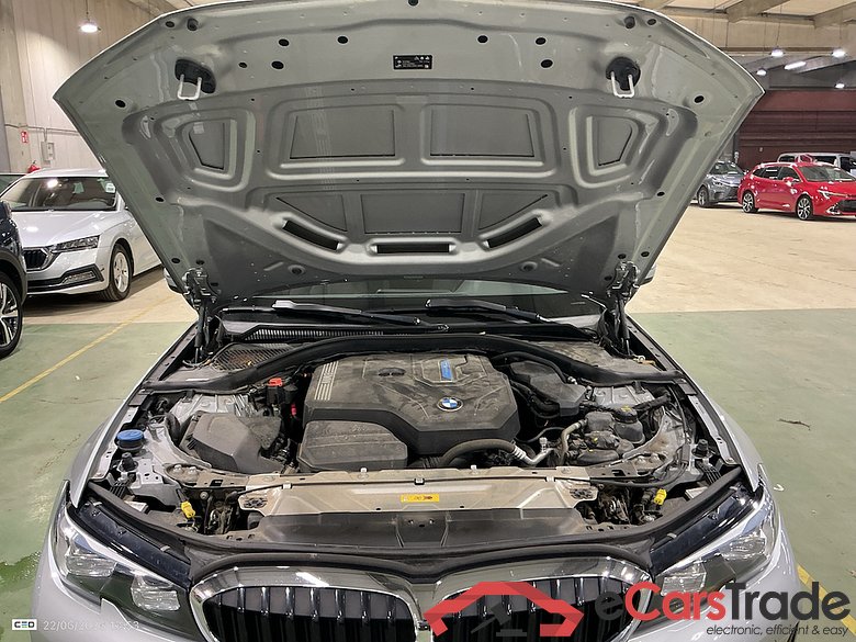 BMW 3 SERIES TOURING 2.0 330E (215KW) TOURING #6