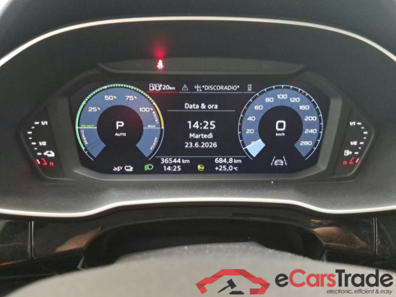 AUDI Q3 / 2018 / 5P / SUV 45 TFSI E S TRONIC #4