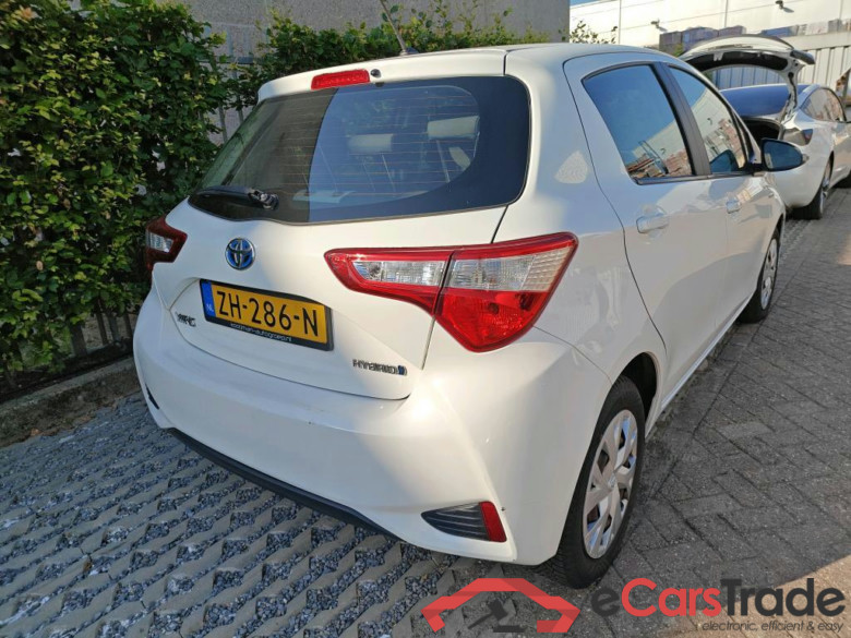 TOYOTA Yaris 1.5 Hyb. Active #3