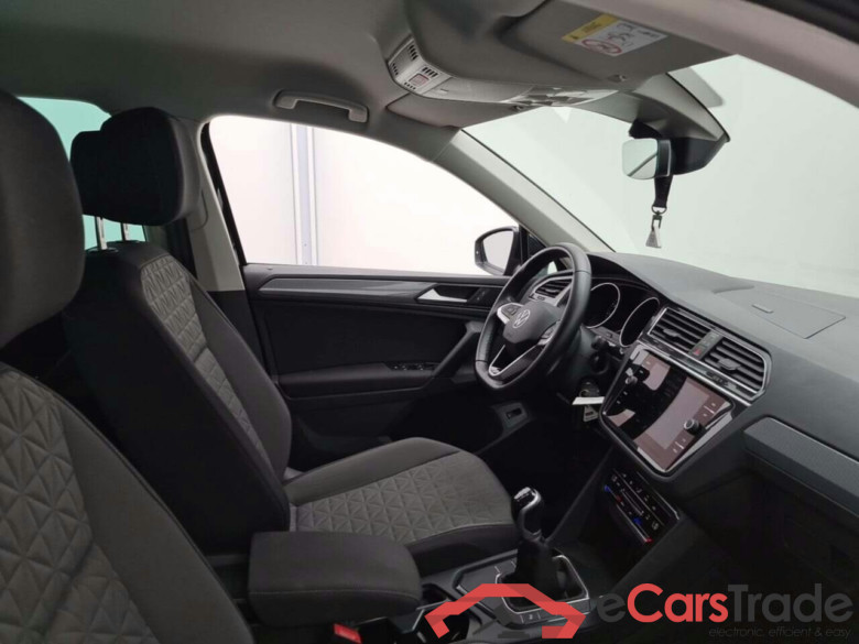 VOLKSWAGEN TIGUAN 1.5 TSI LIFE #3