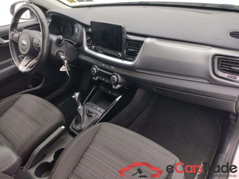 KIA Stonic 1.0 T-GDi MHEV DynamicLine #3