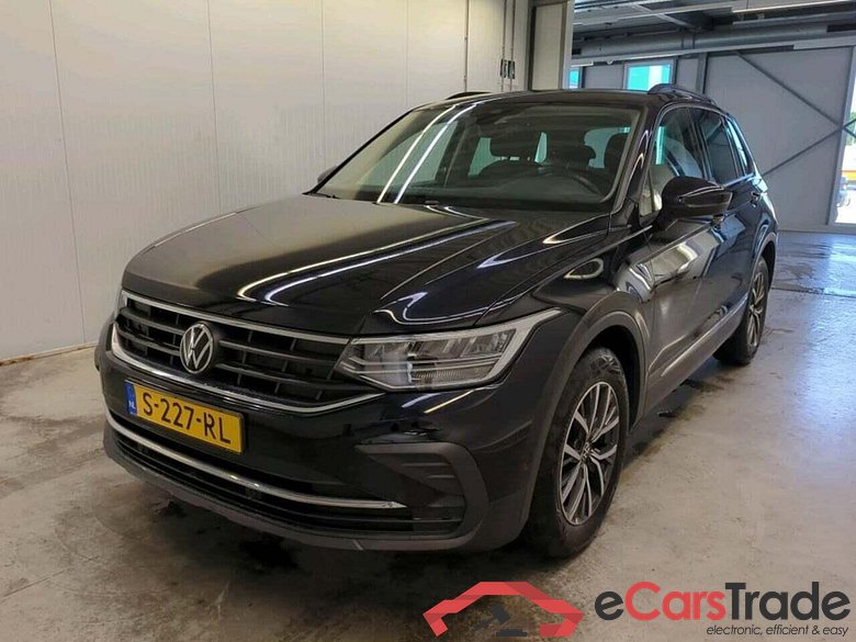 VOLKSWAGEN Tiguan 1.5 TSI Life