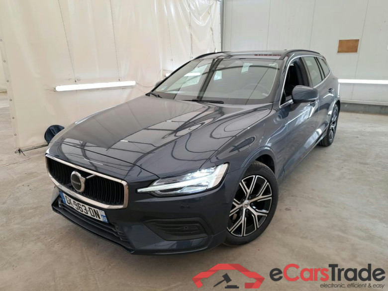 VOLVO V60 / 2018 / 5P / Break B3 163 DCT 7 Momentum Business