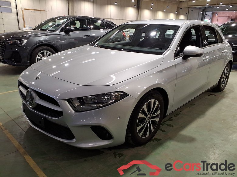 MERCEDES-BENZ A-CLASS 1.3 A 180 BUSINESS SOLUTION ESSENTIAL