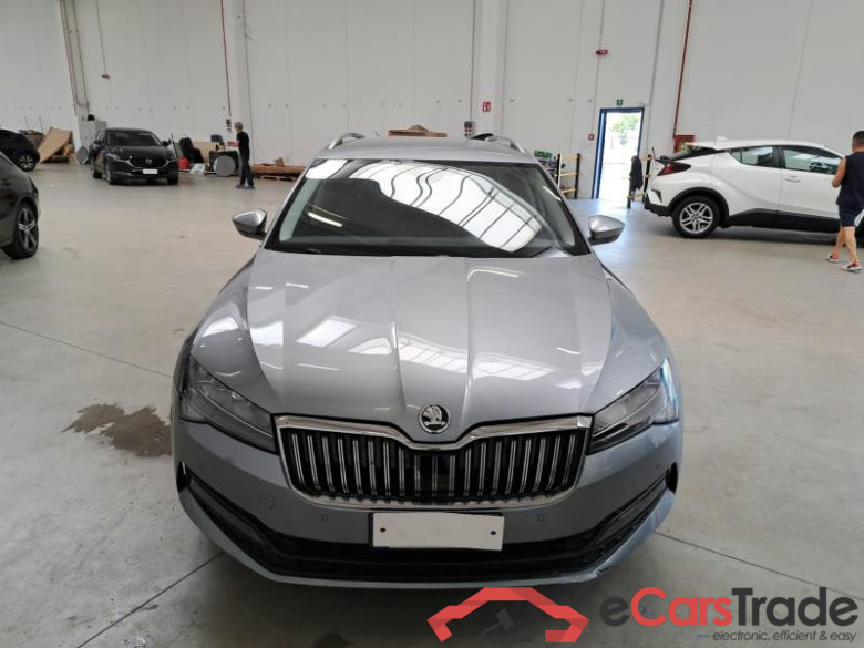 SKODA SUPERB WAGON / 2019 / 5P / STATION WAGON 1.6 TDI 88KW EXECUTIVE DSG #6