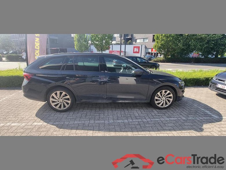 SKODA Octavia Combi PHEV Octavia SW PHEV 1.4 TSI Ambition DSG #5