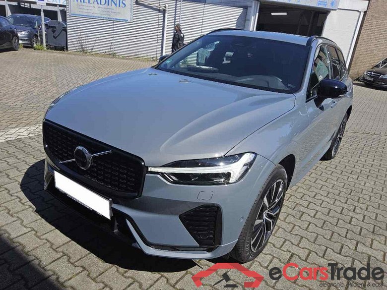 Volvo XC60 (03.2017->) DE - SUV5 B5 (Benzin) AWD EU6d, Plus Dark Mild-Hybrid, (Facelift) 2022 - 2024