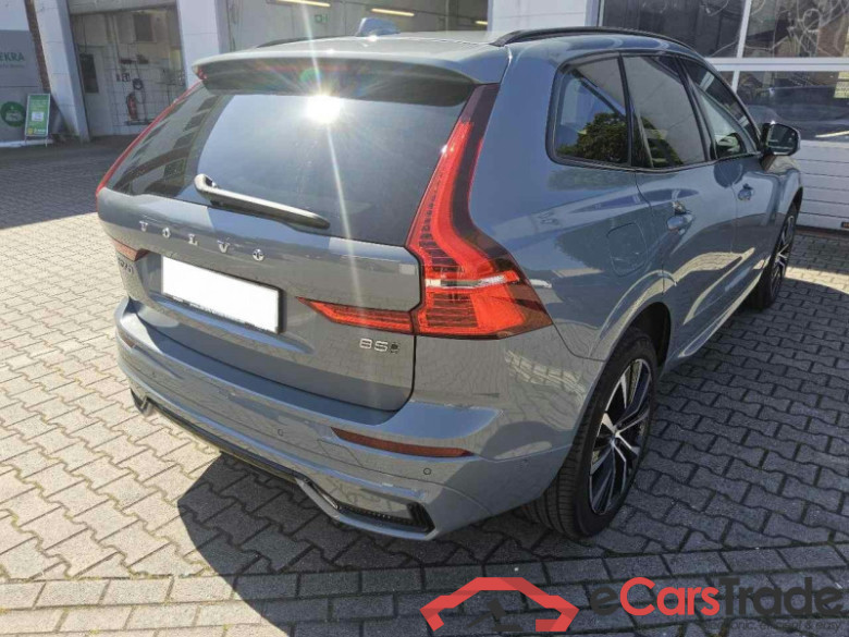 Volvo XC60 (03.2017->) DE - SUV5 B5 (Benzin) AWD EU6d, Plus Dark Mild-Hybrid, (Facelift) 2022 - 2024 #3