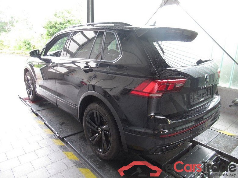 Volkswagen Tiguan (AX1)(07.2020->2024) DE - SUV5 2.0 TSI BMT/Start-Stopp EU6d, 4Motion R-Line OPF, (Facelift) 2021 - 20 #4