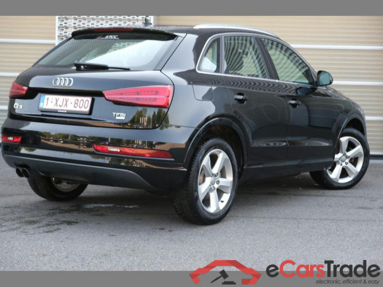 AUDI Q3 1.4 TFSI c.o.d Sport #3