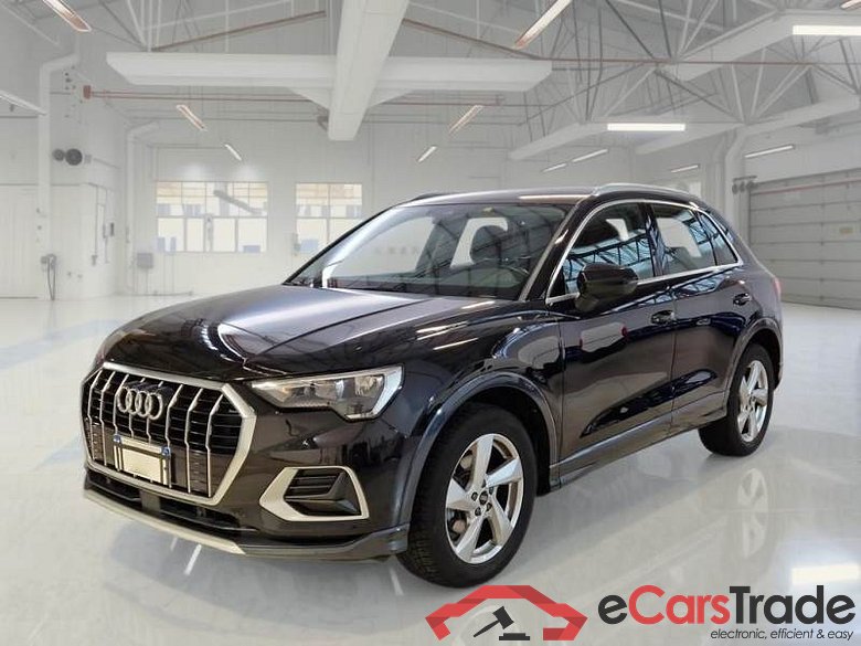AUDI Q3 / 2018 / 5P / SUV 35 TDI QUATTRO S TRONIC BUSINESS ADVANCE #1