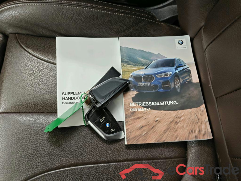 BMW X1 sDrive20iA Sport Line 5d + Pano #4
