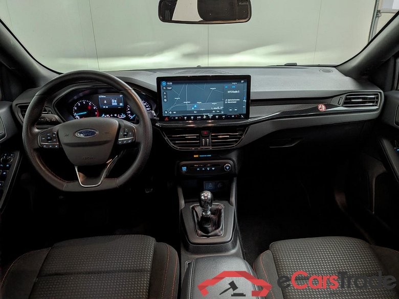 FORD Focus wagon 1.0 EBH ST Line #5