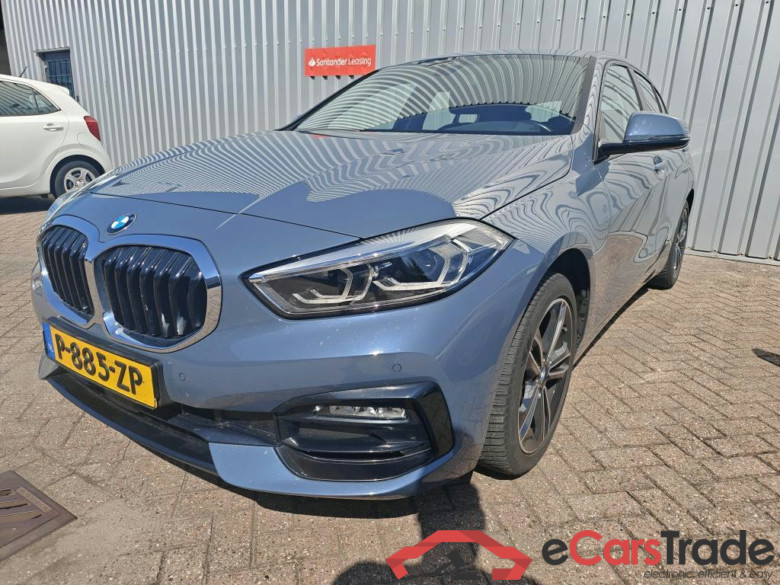 BMW 1-serie 118i Bns Edition #1