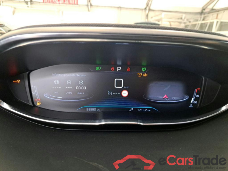 PEUGEOT 3008 / 2016 / 5P / SUV PureTech 180 S&S EAT8 ALLURE BUSINES #6