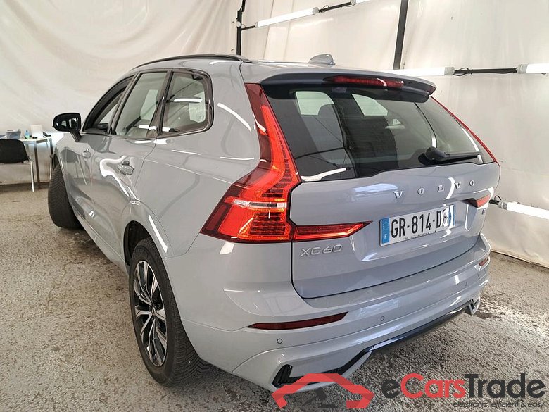 XC60 Plus Style Dark 2WD 2.0 B4 195CV BVA8 E6d #2
