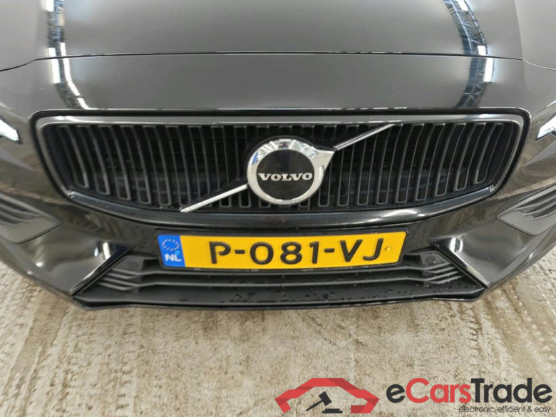 Volvo V60 B3 Automaat Essential 5d #5
