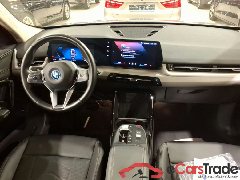 BMW IX1 BEV 67KWH EDRIVE20 (150KW) AUTO #6