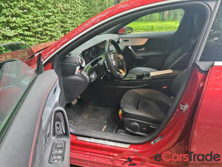 MERCEDES-BENZ CLA - Klasse 1.3 CLA 180 AMG LINE DCT SH BR #5
