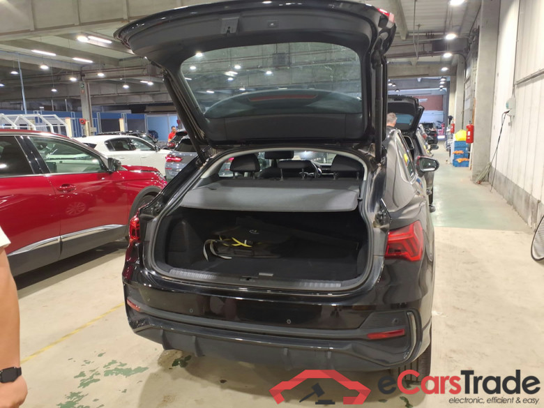 AUDI Q3 Sportback 1.4 45 TFSI E S TRONIC #3