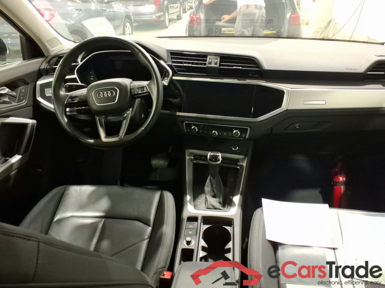 AUDI Q3 Sportback 1.4 45 TFSI E S TRONIC #6