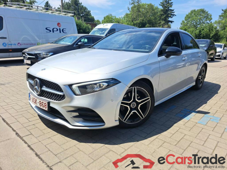 MERCEDES - MER A BERLINE 180 136PK Business Solution AMG & Smartphone Integration & Pano Roof & Trailer Towing Hook  * PETROL * #1