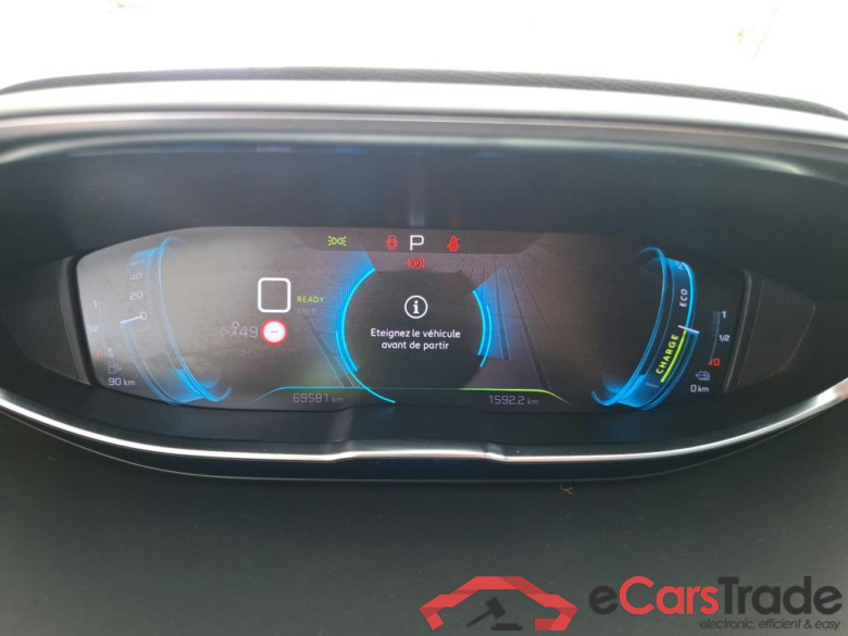 PEUGEOT 3008 / 2016 / 5P / SUV Hybrid 225 e-EAT8 ALLURE BUSINESS #6