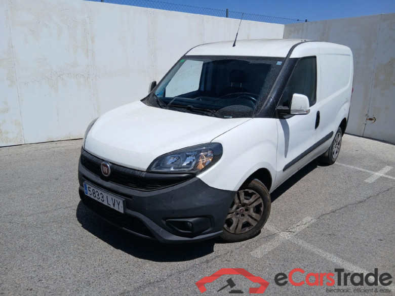 FIAT Doblò Cargo/2015/4P/furgón derivado de turismo Cargo SX 1.6 Mjet 66kW (90CV) (AC)