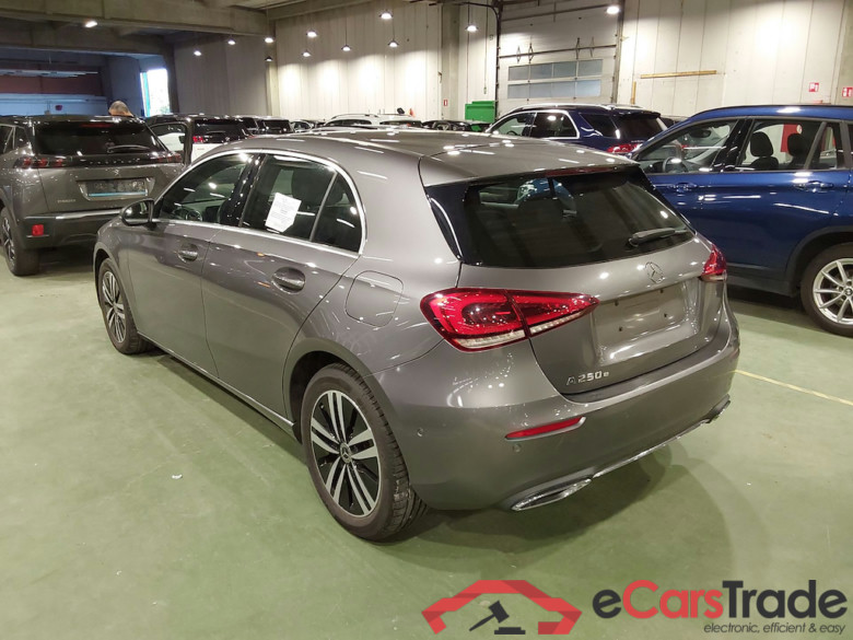 MERCEDES-BENZ A-CLASS 1.3 A 250 E DCT BUSINESS SOLUTION #2