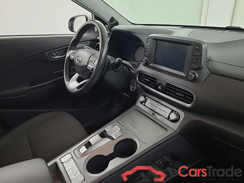 HYUNDAI Kona Comfort Electric 64 kWh 5D #6