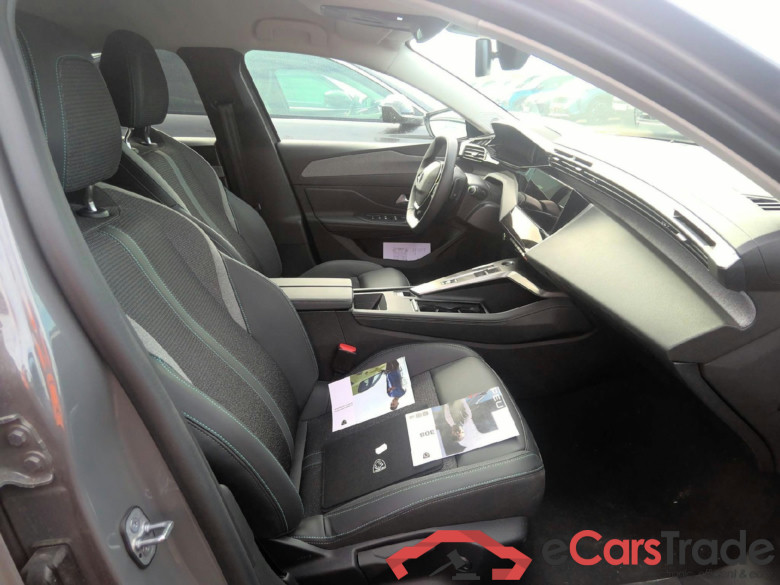 Peugeot 308 SW Allure Hybrid 136 e-DCS6 #3