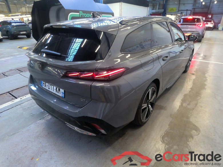 Peugeot 308 SW GT Hybrid 136 e-DCS6 #2
