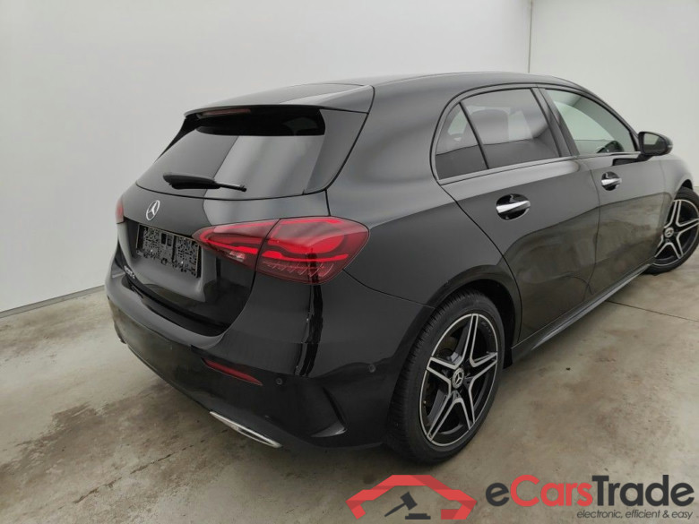 MERCEDES CLASSE A DIESEL (W177) A 200 d 150hp AMG Line 5d #4