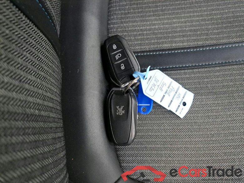 PEUGEOT - PEU 5008 PureTech 130PK Allure * PETROL * #4