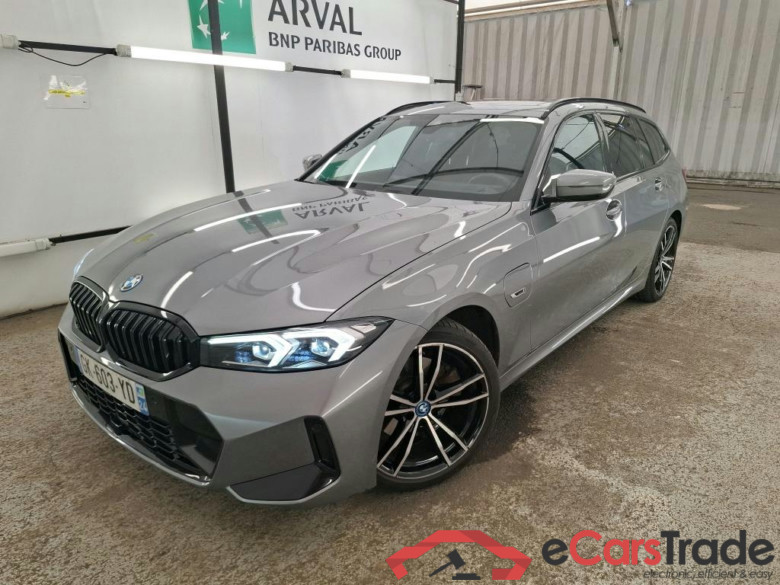 BMW Série 3 Touring / 2022 / 5P / Break 320e 204ch M Sport BVA8 Hybride #1