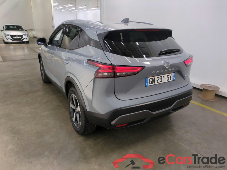 NISSAN Qashqai / 2021 / 5P / Crossover 1.3 MHEV 158ch Xtronic Acenta #4